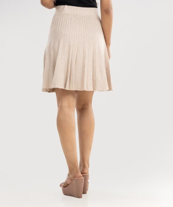 Pleated Knitted Skirt