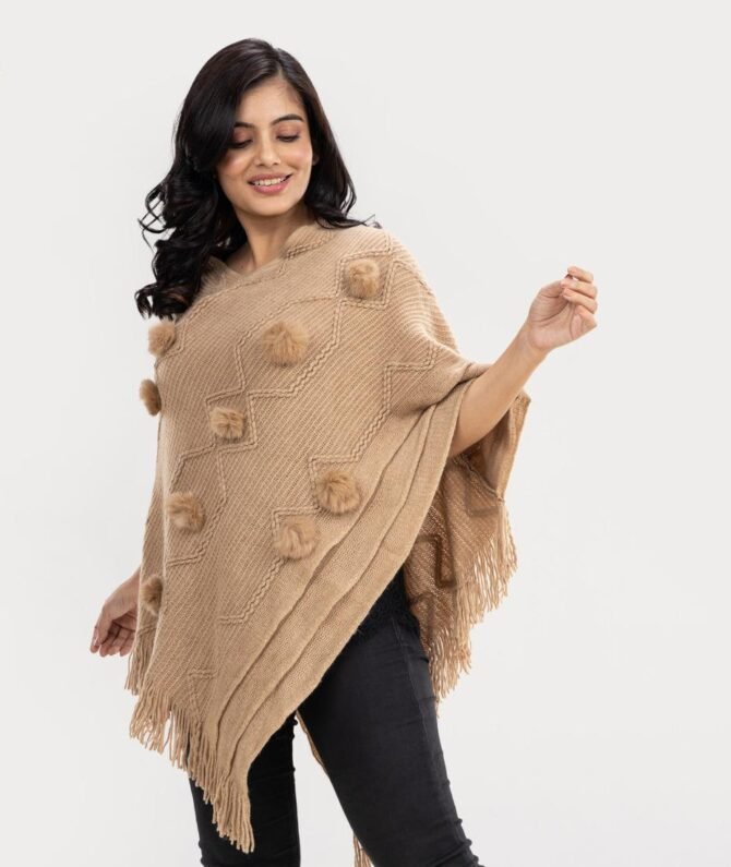 Pom Pom Poncho