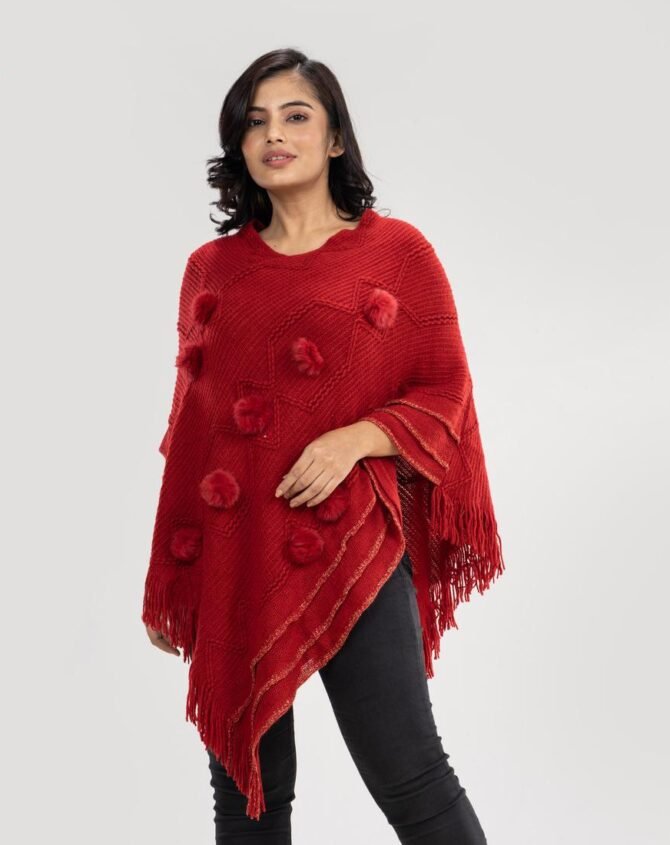 Pom Pom Poncho