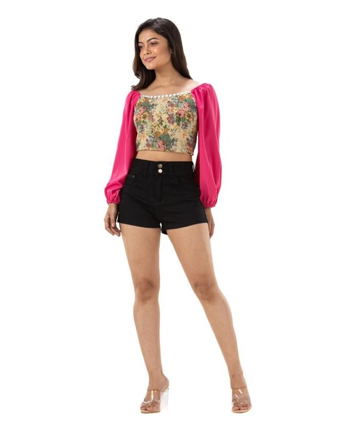 Full Sleeve Stitched Crop Top