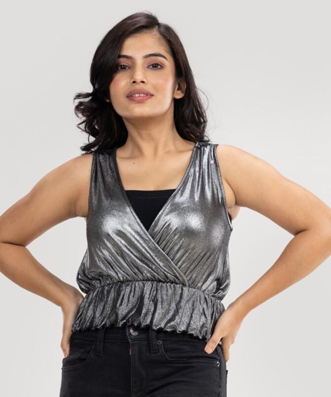 Vanessa Sizzle Crop Top