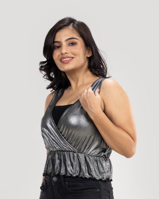 Vanessa Sizzle Crop Top
